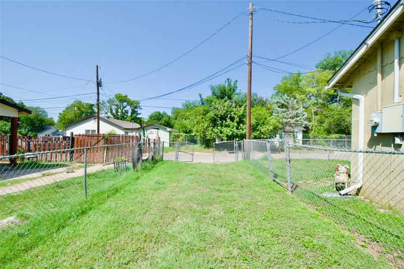 2015 N 12th Street, Waco TX 76708 - Photo 5