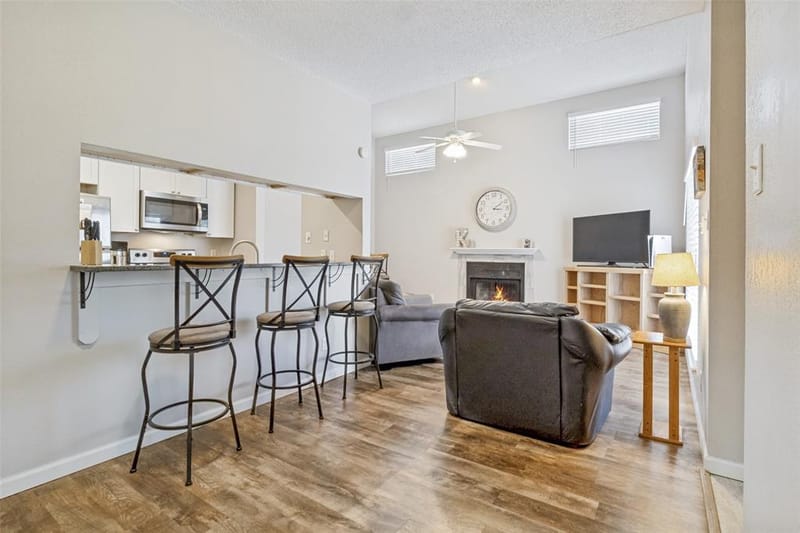 7340 Skillman Street # 702, Dallas TX 75231 - Photo 2
