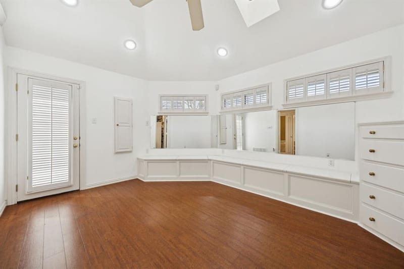 201 Oakwood Drive, Lancaster TX 75146 - Photo 29
