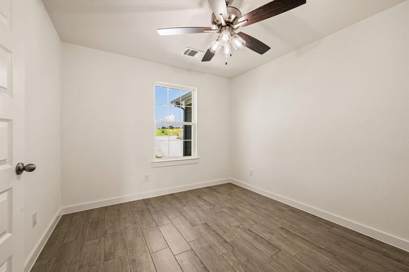 2008 Willy Dilly Road, Springtown TX 76082 - Photo 6