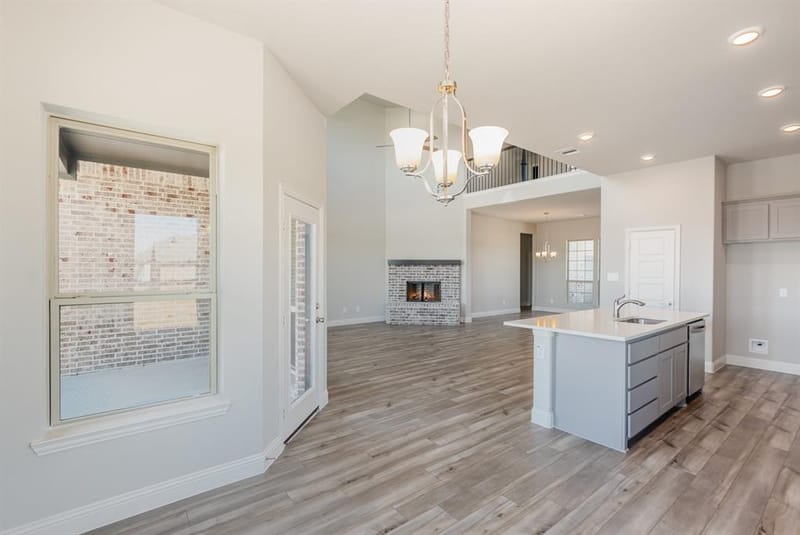 610 Crystal Lake Lane, Red Oak TX 75154 - Photo 10