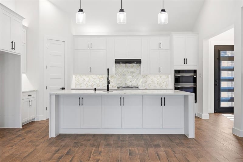 7203 Harris Place, Arlington TX 76001 - Photo 6