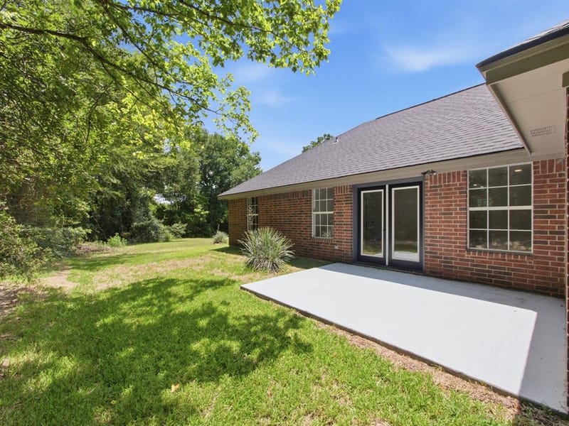 105 E Foggle Street, Athens TX 75751 - Photo 7