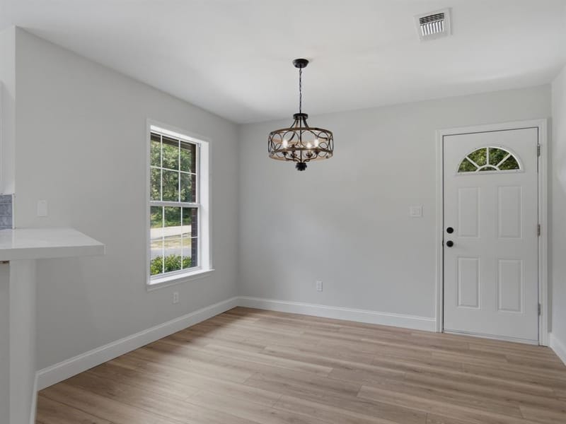 105 E Foggle Street, Athens TX 75751 - Photo 14