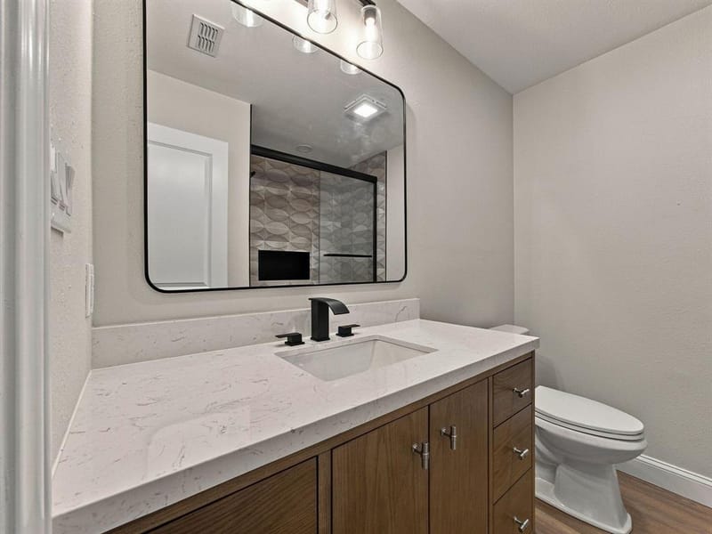 105 E Foggle Street, Athens TX 75751 - Photo 21