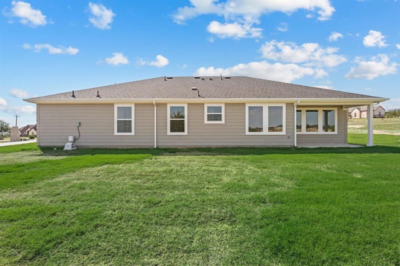 3960 John E. Woody Road, Springtown TX 76082 - Photo 27