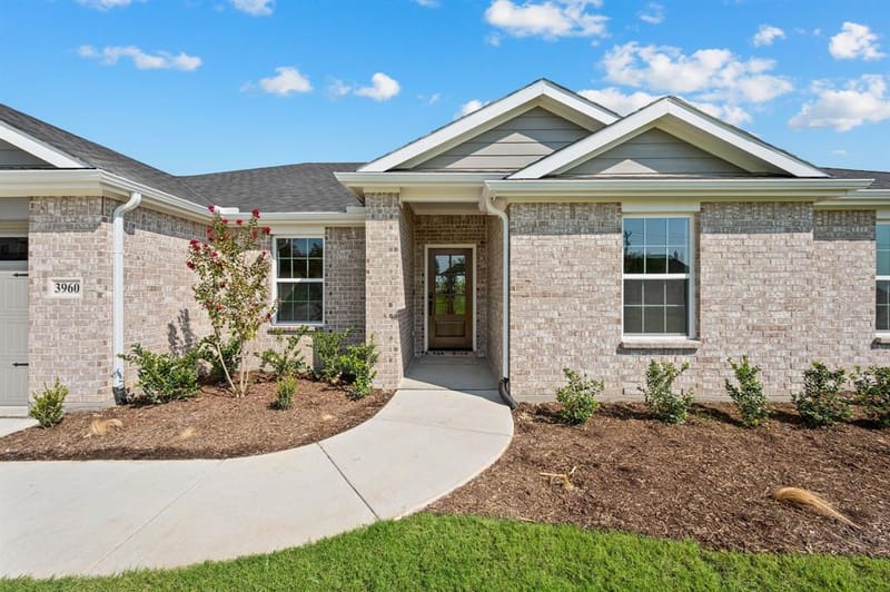 3960 John E. Woody Road, Springtown TX 76082 - Photo 4