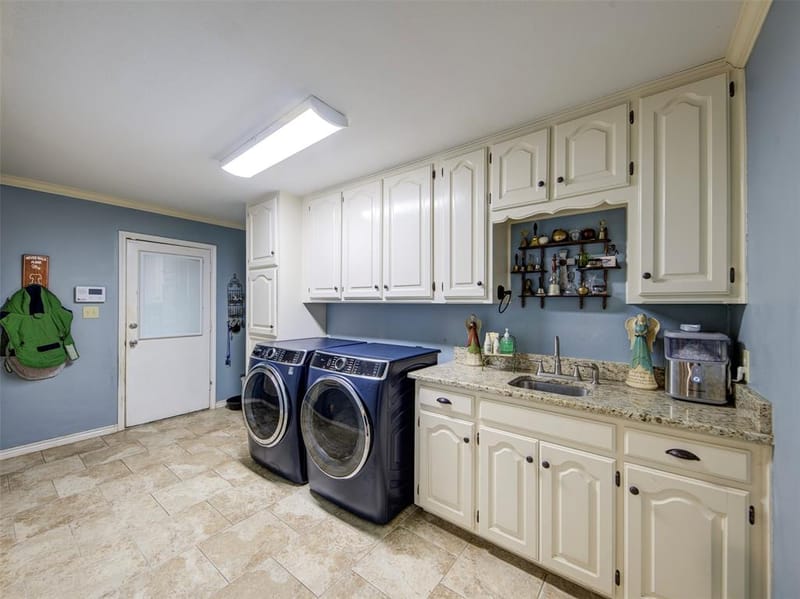 405 N Wickham Street, Alvord TX 76225 - Photo 26