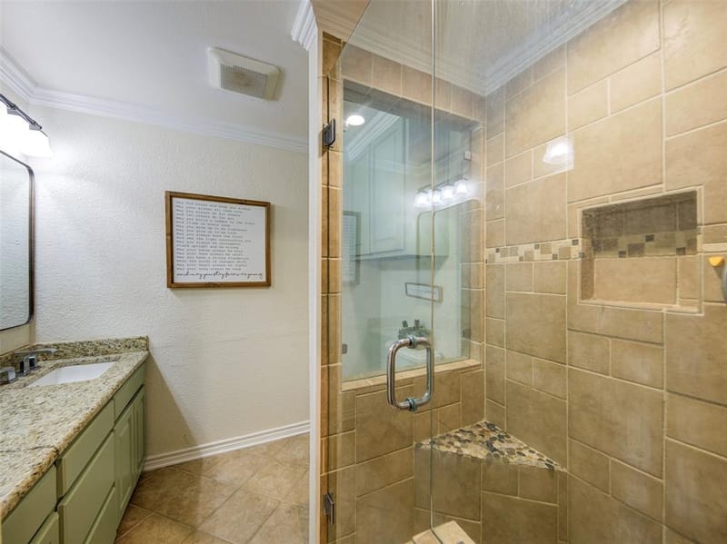 405 N Wickham Street, Alvord TX 76225 - Photo 24