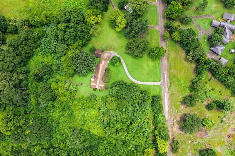 3054 Old Paris Road, Mount Pleasant TX 75455 - Photo 31