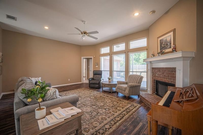 103 Meadow Glen Lane, Ovilla TX 75154 - Photo 11