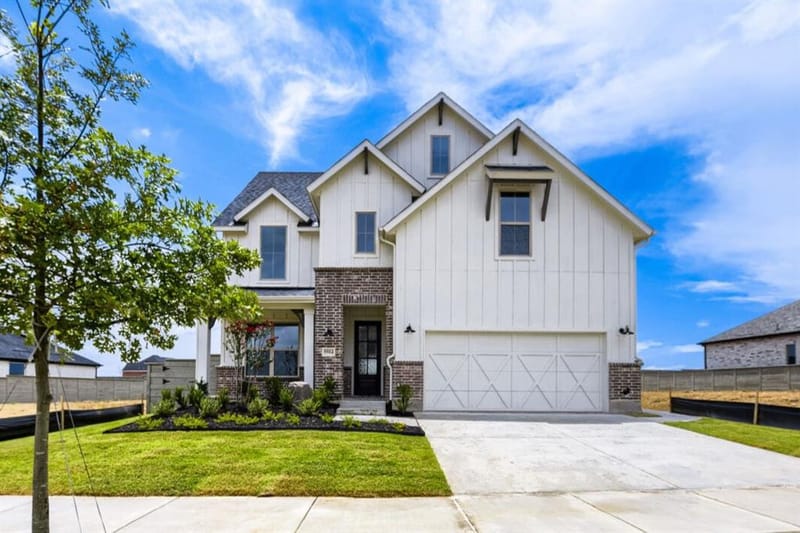 9904 Oak Glade Drive, Denton TX 76207