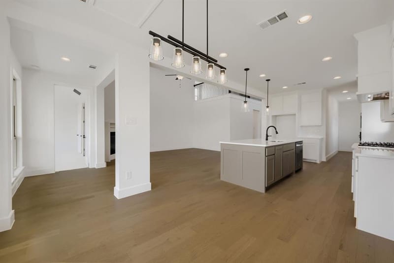 9904 Oak Glade Drive, Denton TX 76207 - Photo 10