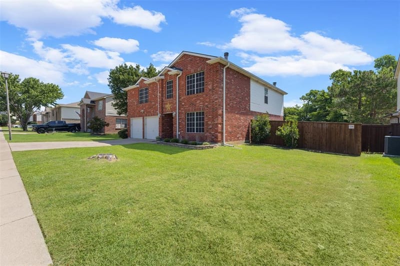1017 Lake Trail Drive, Little Elm TX 75068 - Photo 2