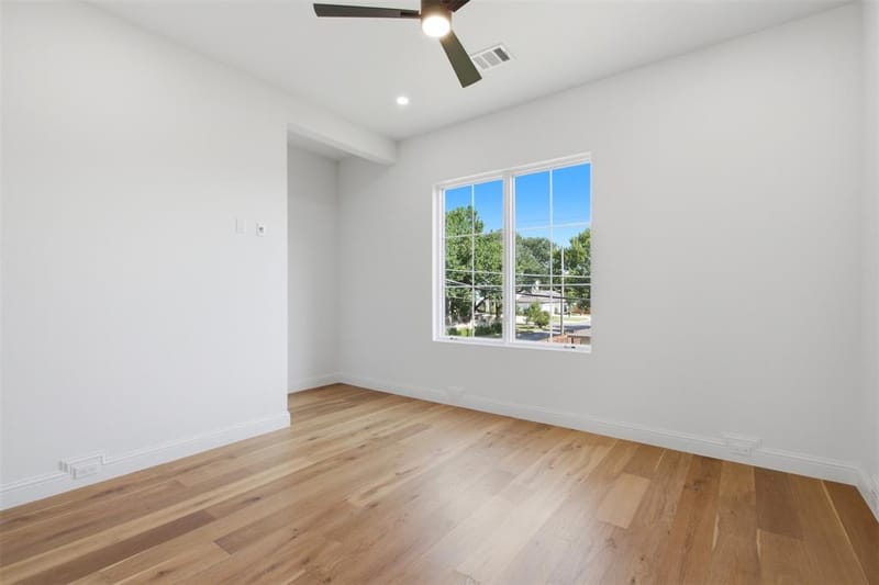 3305 Townsend Drive, Dallas TX 75229 - Photo 22