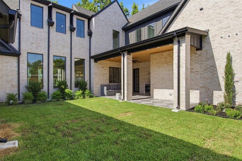 3305 Townsend Drive, Dallas TX 75229 - Photo 30