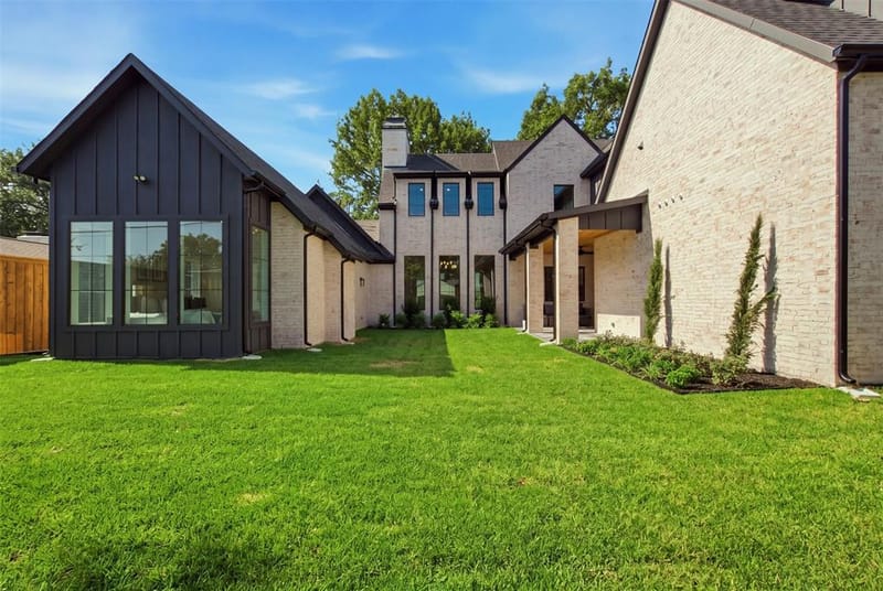 3305 Townsend Drive, Dallas TX 75229 - Photo 31