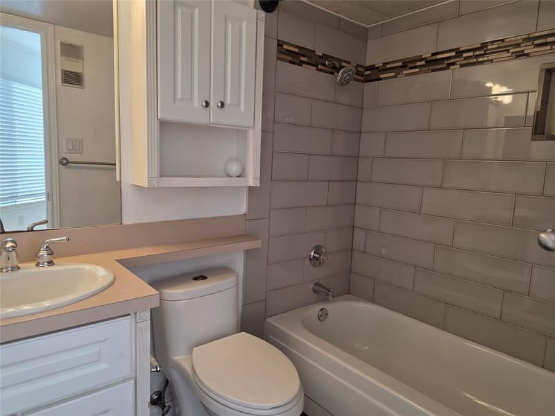 2300 Balsam Drive # G306, Arlington TX 76006 - Photo 9