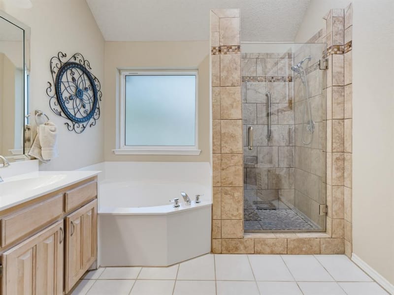 4421 Clearwater Trail, Carrollton TX 75010 - Photo 22