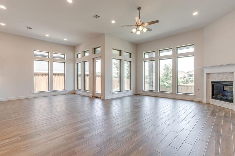 5729 Lake Jackson Drive, Fort Worth TX 76126 - Photo 7