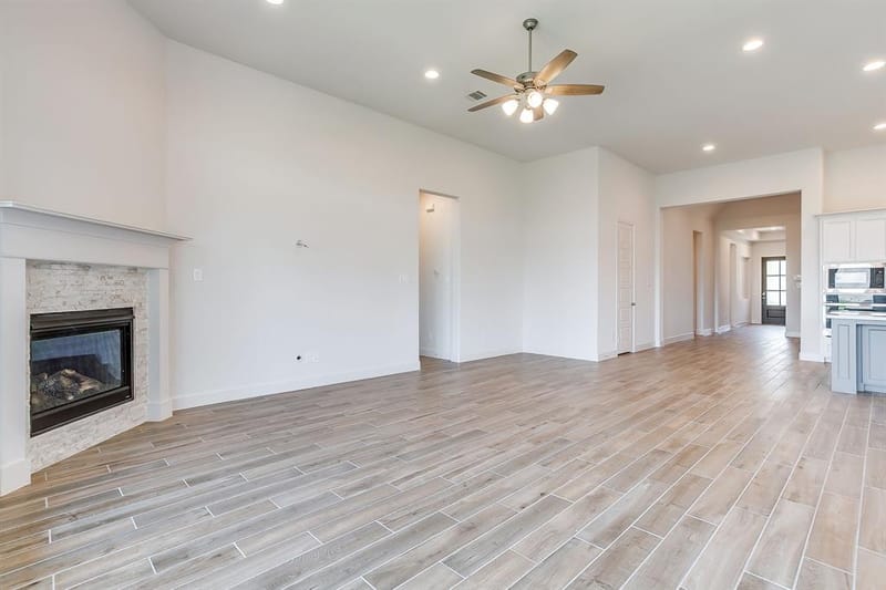 5729 Lake Jackson Drive, Fort Worth TX 76126 - Photo 8