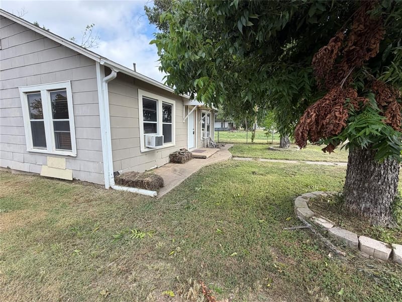 267 N Katy Road, Elm Mott TX 76640 - Photo 18