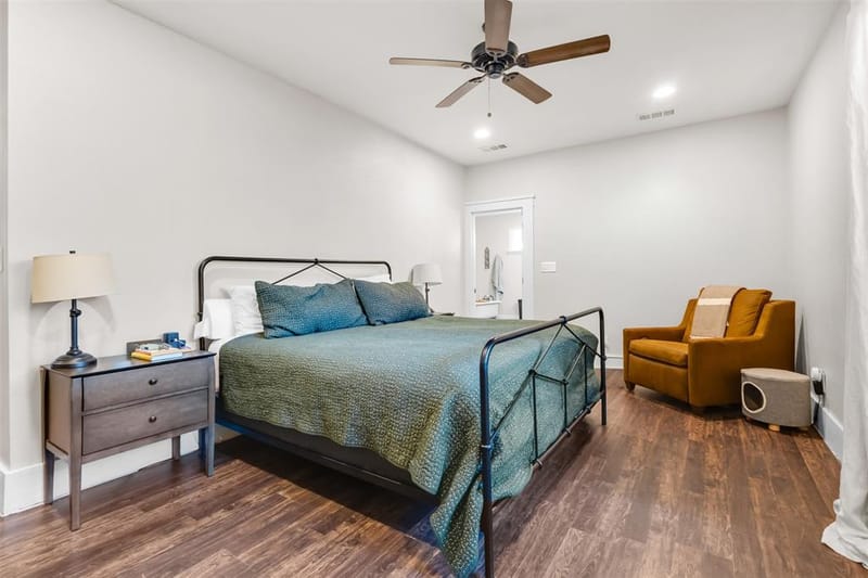 406 S Montreal Avenue, Dallas TX 75208 - Photo 16