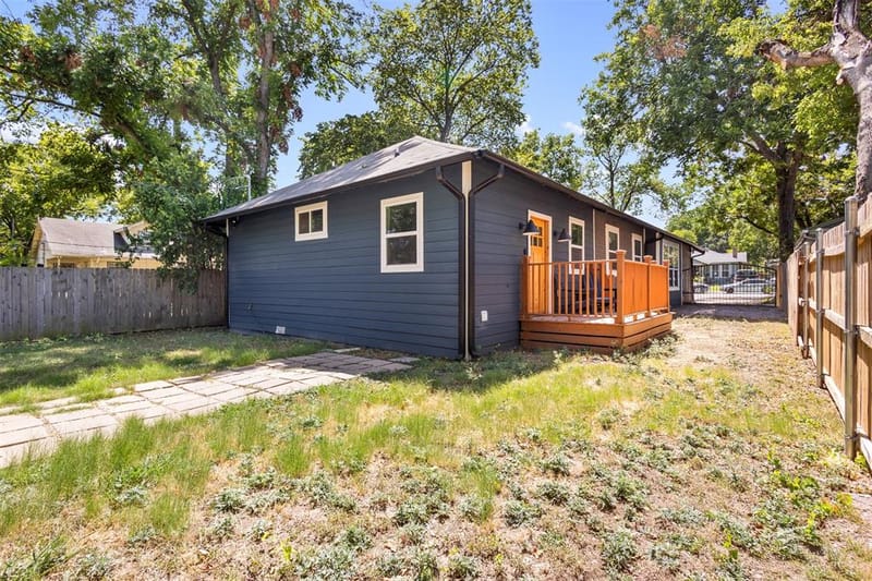 406 S Montreal Avenue, Dallas TX 75208 - Photo 22