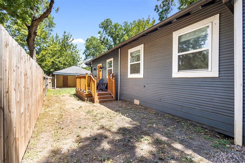 406 S Montreal Avenue, Dallas TX 75208 - Photo 24