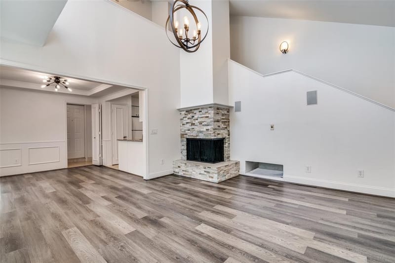 17018 Planters Row, Addison TX 75001 - Photo 6