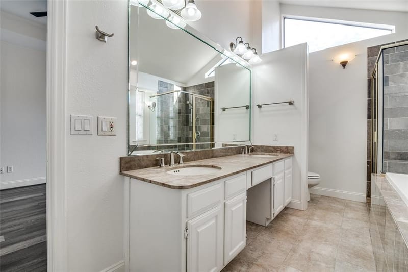 17018 Planters Row, Addison TX 75001 - Photo 18