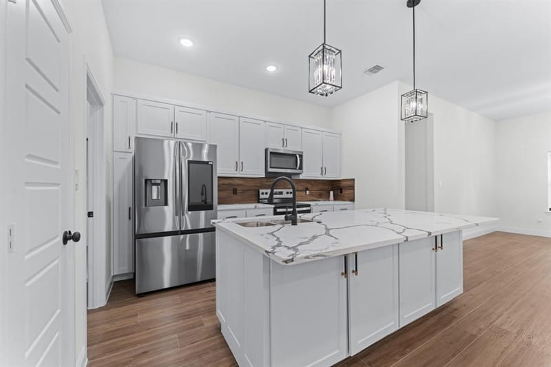 4507 Metropolitan Avenue, Dallas TX 75210 - Photo 11