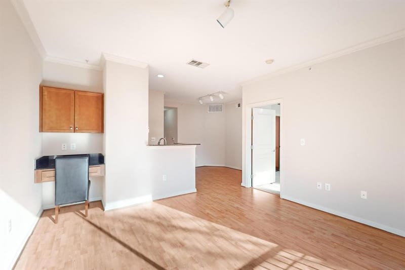 330 Las Colinas Boulevard E # 246, Irving TX 75039