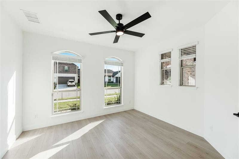 804 Twin Pine Court, Anna TX 75409 - Photo 5