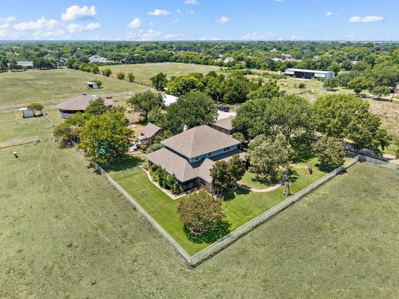 617 Malloy Lane, Ovilla TX 75154
