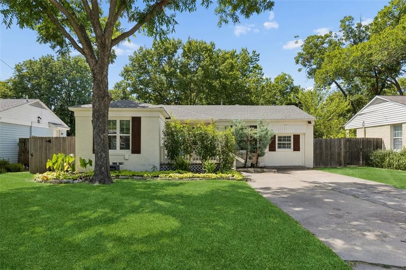 10633 Cayuga Drive, Dallas TX 75228 - Photo 10