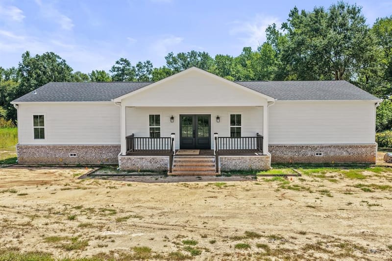 562 County Road 4230, Pittsburg TX 75686