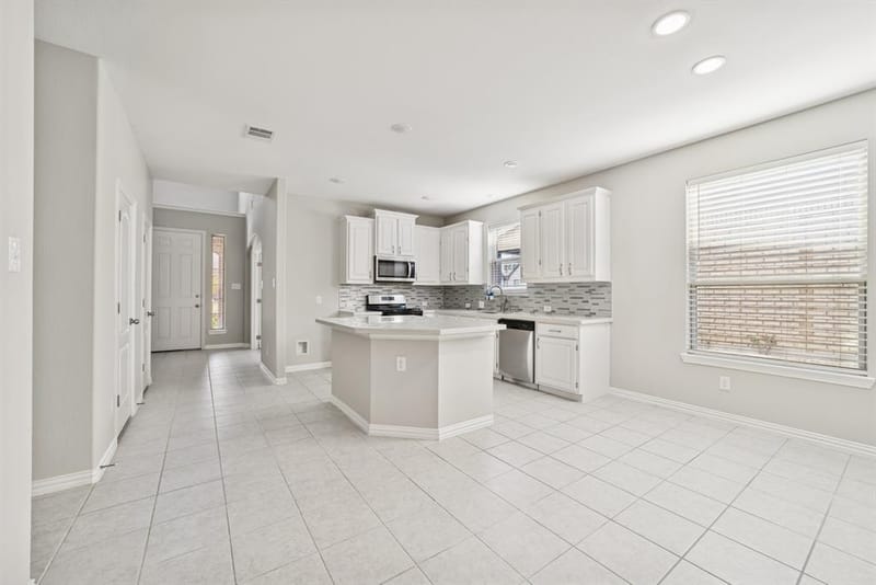 1805 Longwood Lane, Garland TX 75042 - Photo 20
