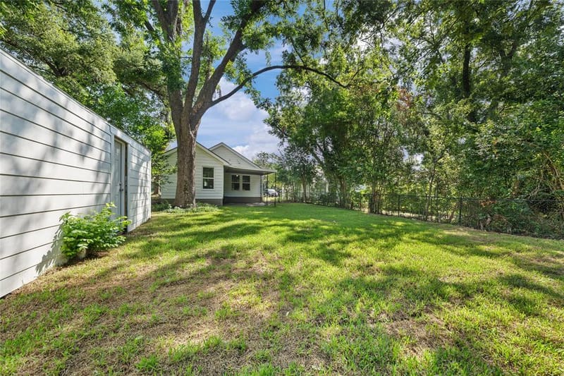612 N 35th Street, Waco TX 76710 - Photo 31