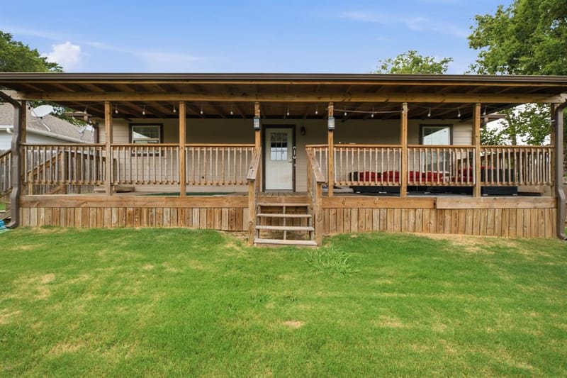114 Wade Street, Whitesboro TX 76273 - Photo 17