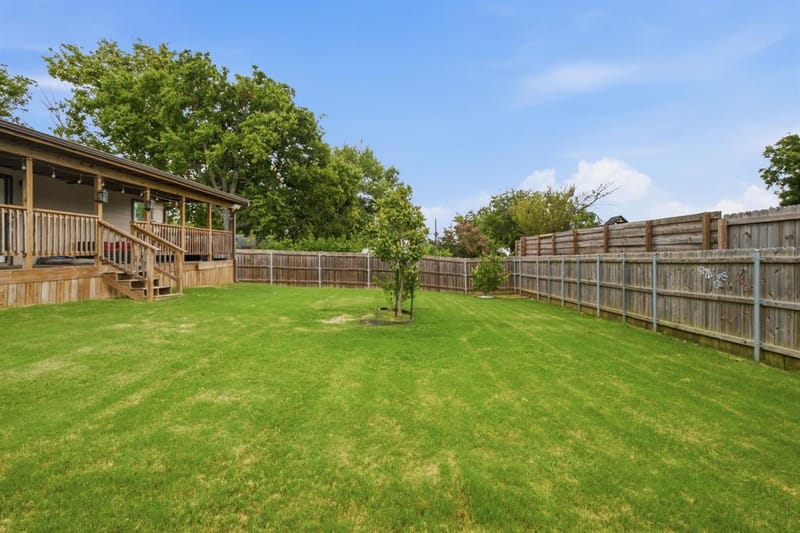 114 Wade Street, Whitesboro TX 76273 - Photo 14