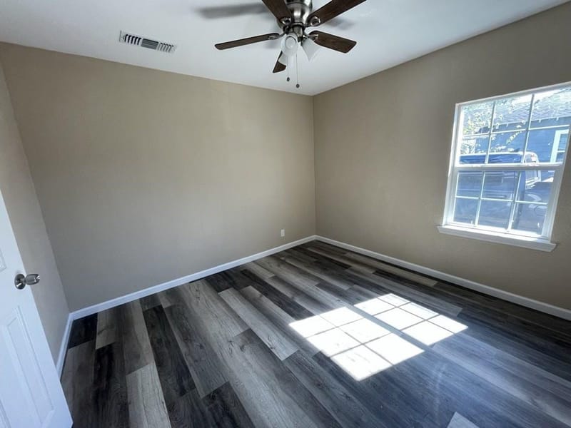 607 Mckenzie Avenue, Hillsboro TX 76645 - Photo 4