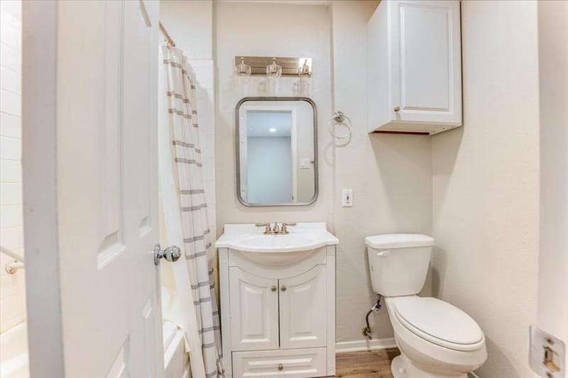 104 Pontiac Drive, Lake Kiowa TX 76240 - Photo 19