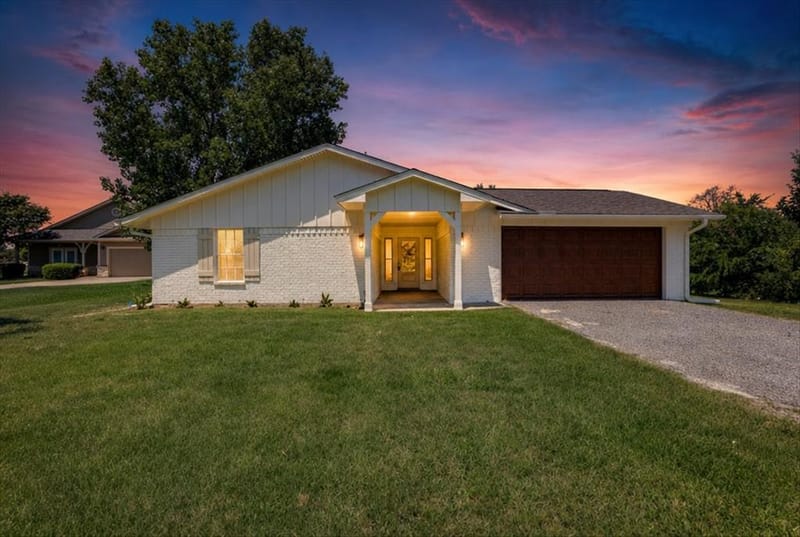 104 Pontiac Drive, Lake Kiowa TX 76240 - Photo 39