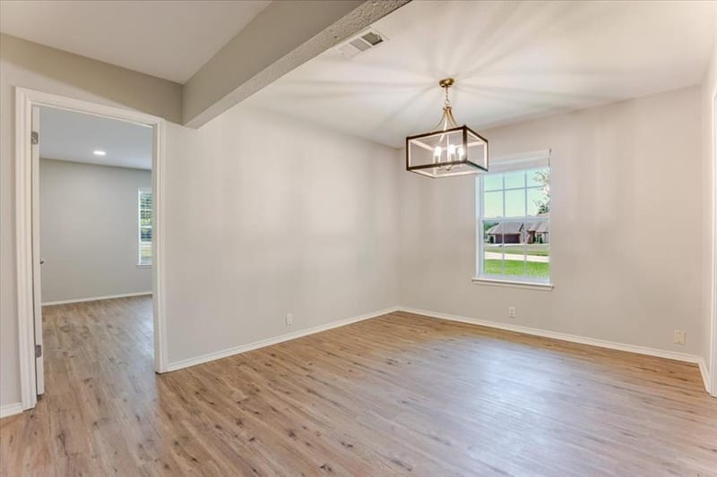 104 Pontiac Drive, Lake Kiowa TX 76240 - Photo 8