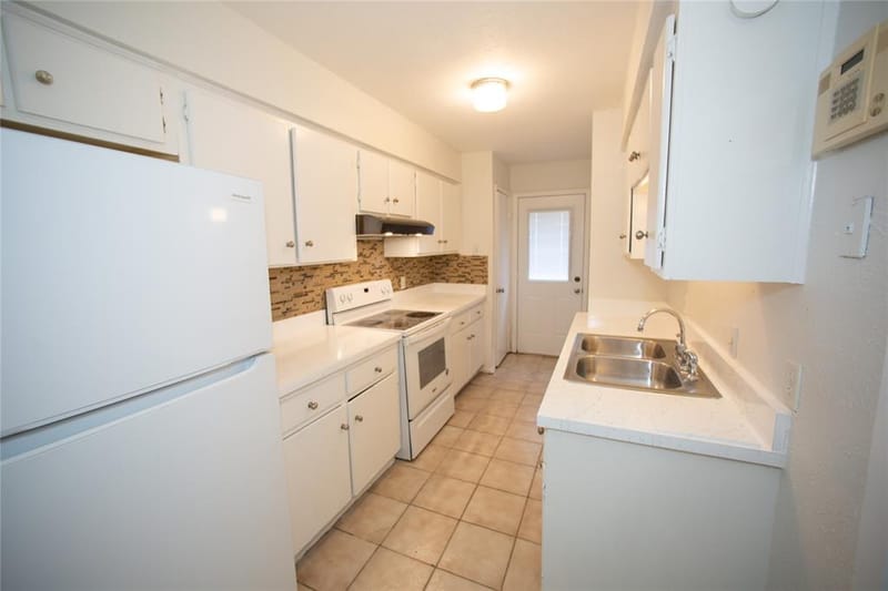 13552 Waterfall Way, Dallas TX 75240 - Photo 12