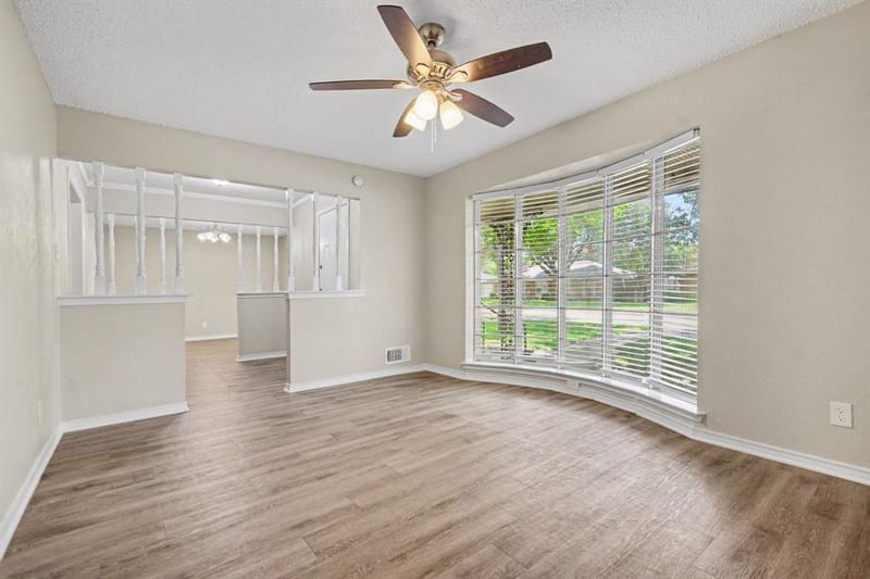 914 Bromwich Street, Garland TX 75040 - Photo 7