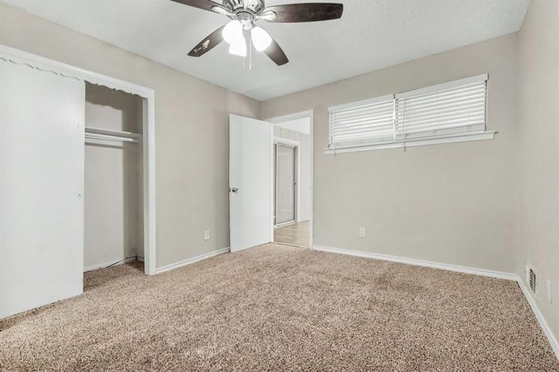 914 Bromwich Street, Garland TX 75040 - Photo 19