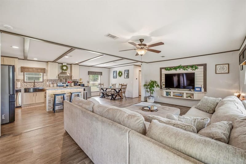 936 Apache Drive, De Leon TX 76444 - Photo 6