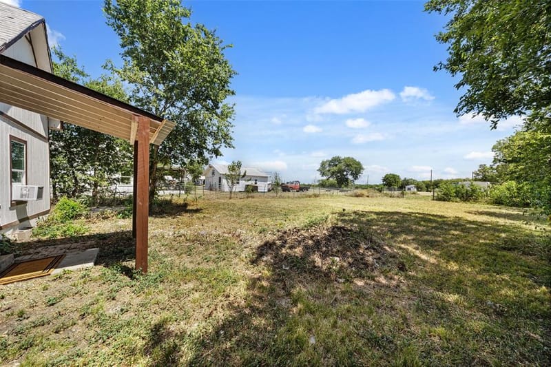 404 Eagle Drive, Eddy TX 76524 - Photo 14